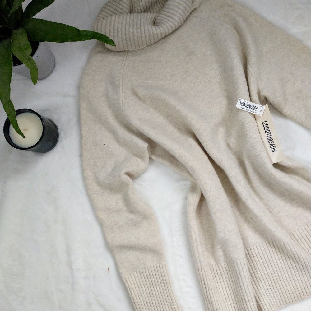 NWT Goodthreads Cream Sweater - Large